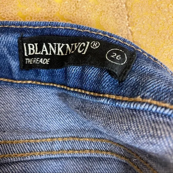BlankNYC The Reade Classic Frayed Hem Skinny Jeans 26 - Picture 9 of 14